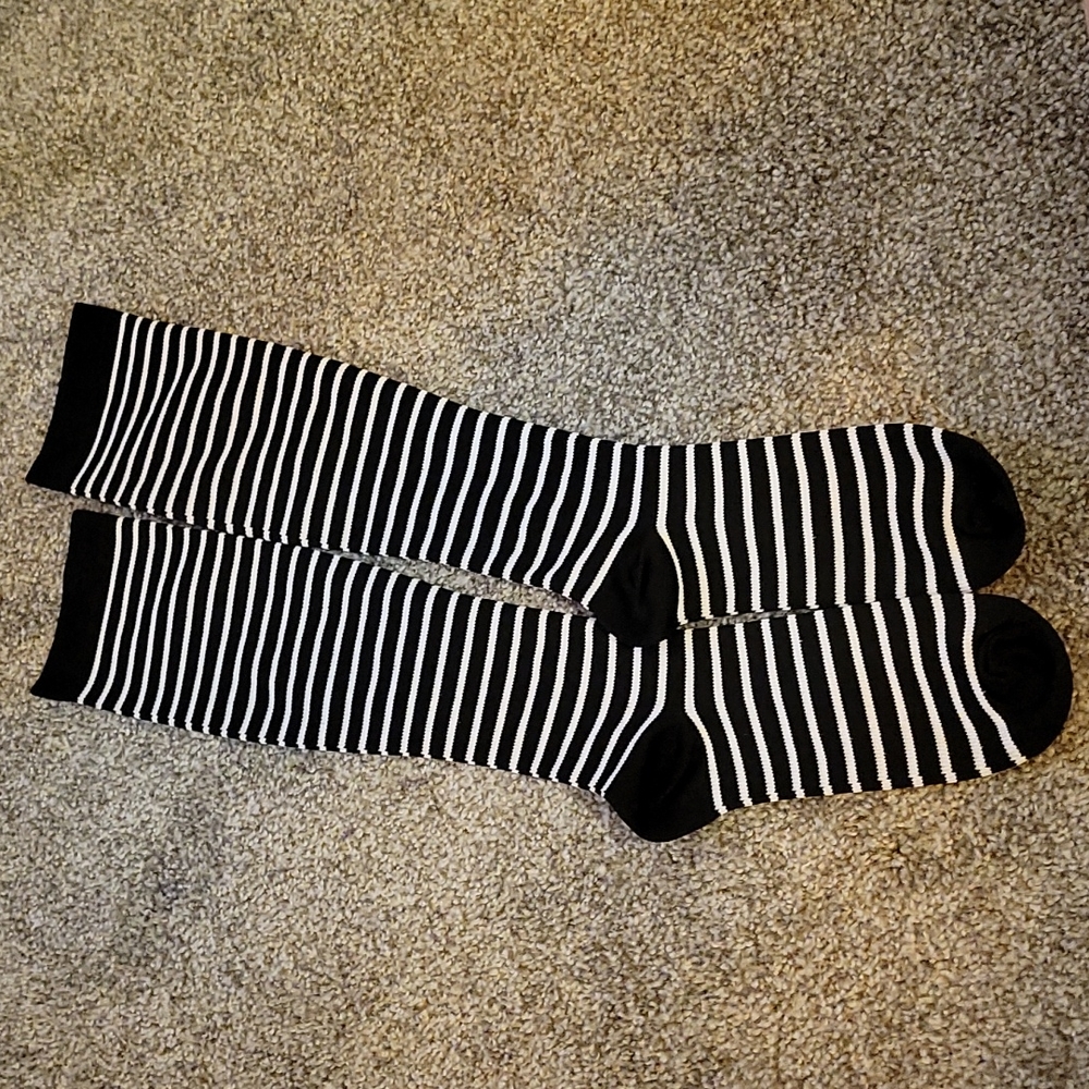Compression socks - Picture 1 of 1